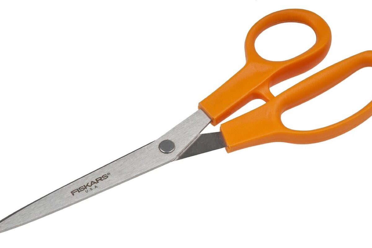 Gardena ou Fiskars : quel outil de coupe choisir ?